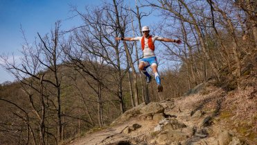 Hop, hop a letím!
První jarní běh v okolí Znojemské přehrady v národním parku Podyjí za letních teplot.