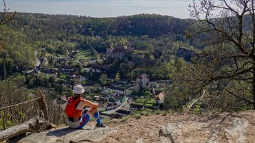 Hardeggská vyhlídka
Proběhnutí národním parkem Podyjí k rakouské obci Hardegg a návrat přes Vranov nad Dyjí a Vranovskou přehradu.