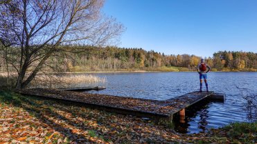 Molo na rybníku Dolní Mrzatec
Celodenní běh nádhernou podzimní krajinou přes zajímavá místa v okolí Javořice, která je nejvyšším vrcholem celé Českomoravské vrchoviny.